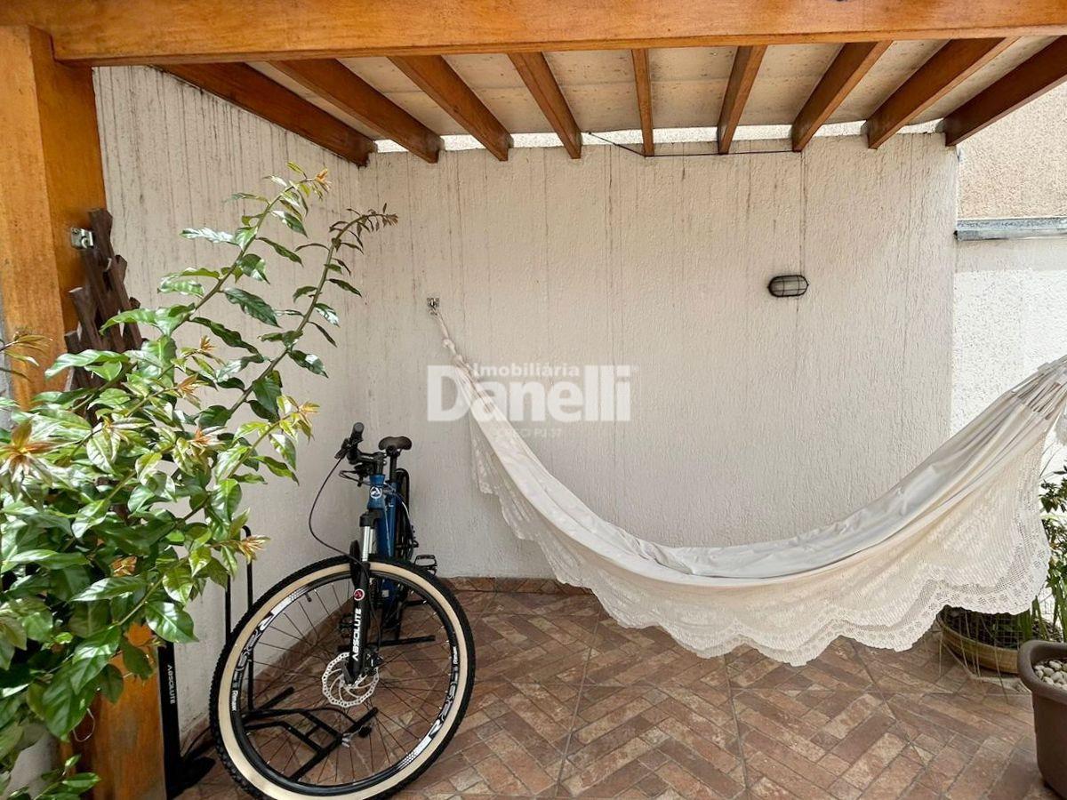 Casa em Condomínio à venda no Loteamento Residencial Campos do Conde II: 