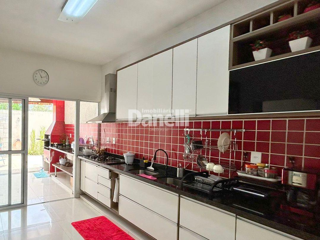 Casa em Condomínio à venda no Loteamento Residencial Campos do Conde II: 