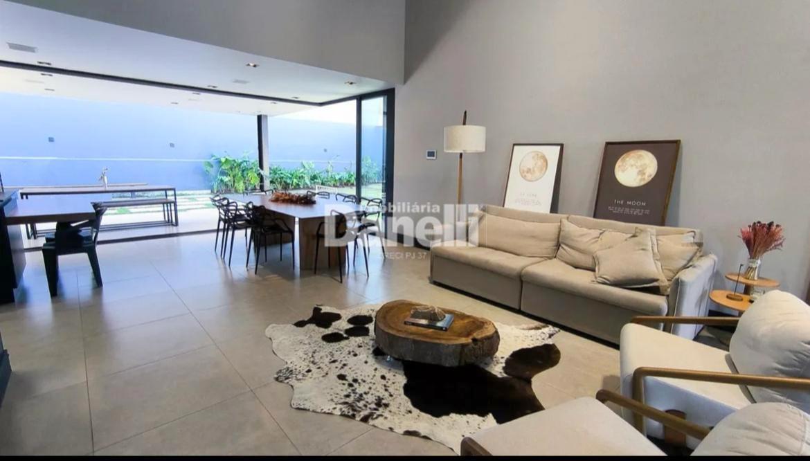 Casa em Condomínio à venda no Residencial Santa Helena: 