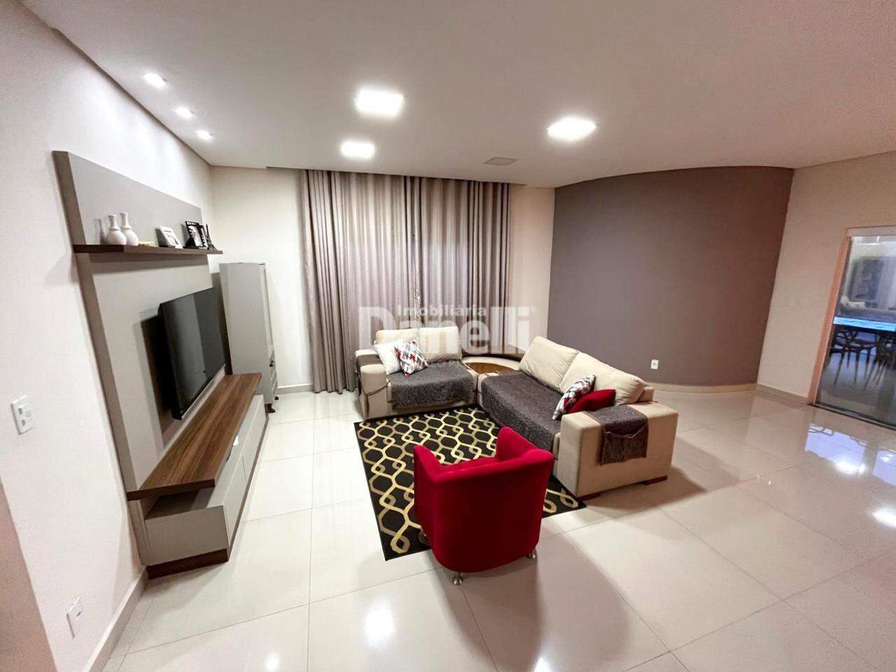 Casa em Condomínio à venda no Jardim Jaraguá: 