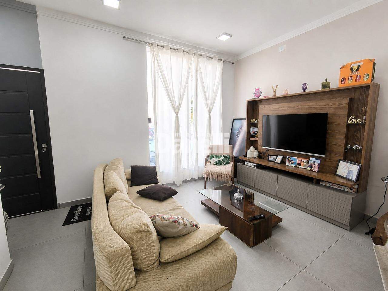 Casa em Condomínio à venda no Rancho Grande: 