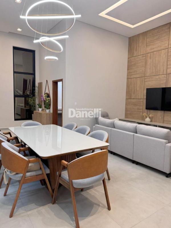 Casa em Condomínio à venda no Guedes: 