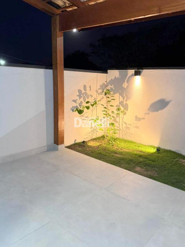 Casa em Condomínio à venda no Guedes: 