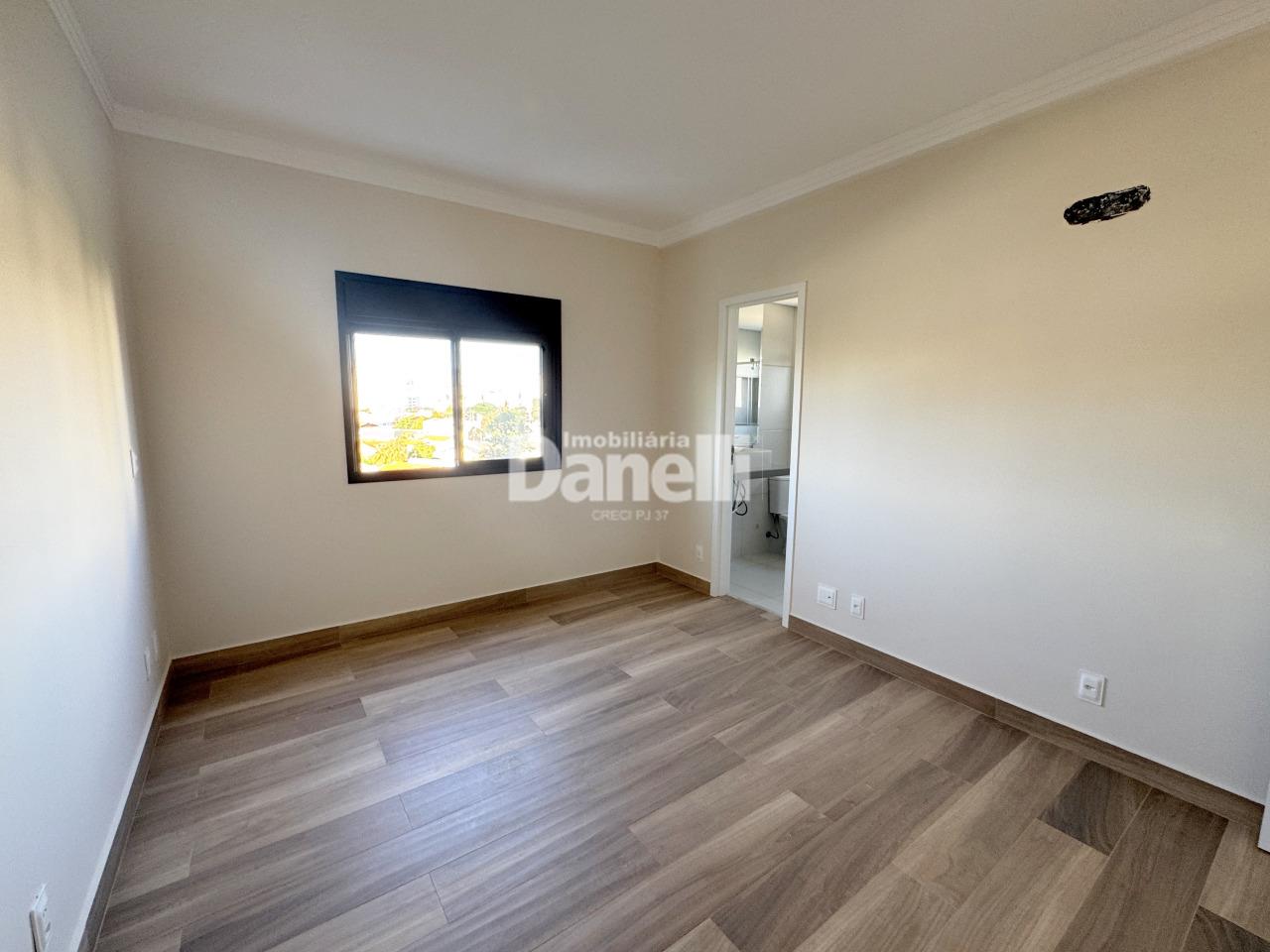 Apartamento à venda no Jardim das Nações: 