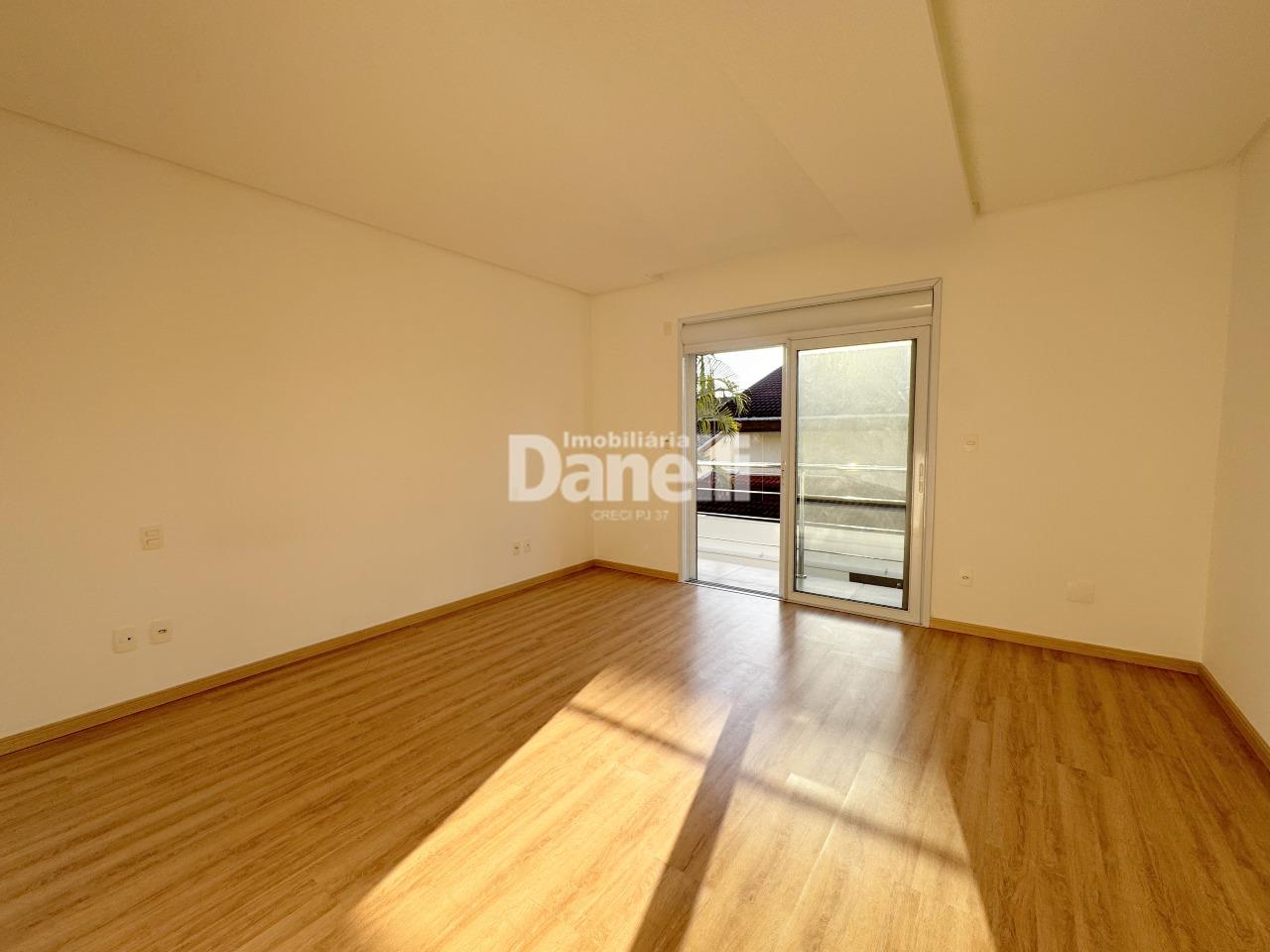 Casa em Condomínio à venda no Chácara Olaria: 