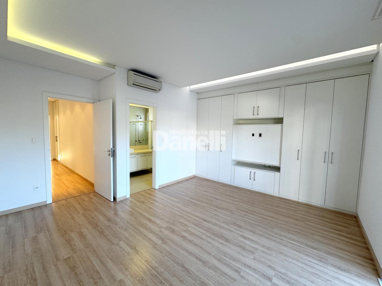 Casa em Condomínio à venda no Chácara Olaria: 