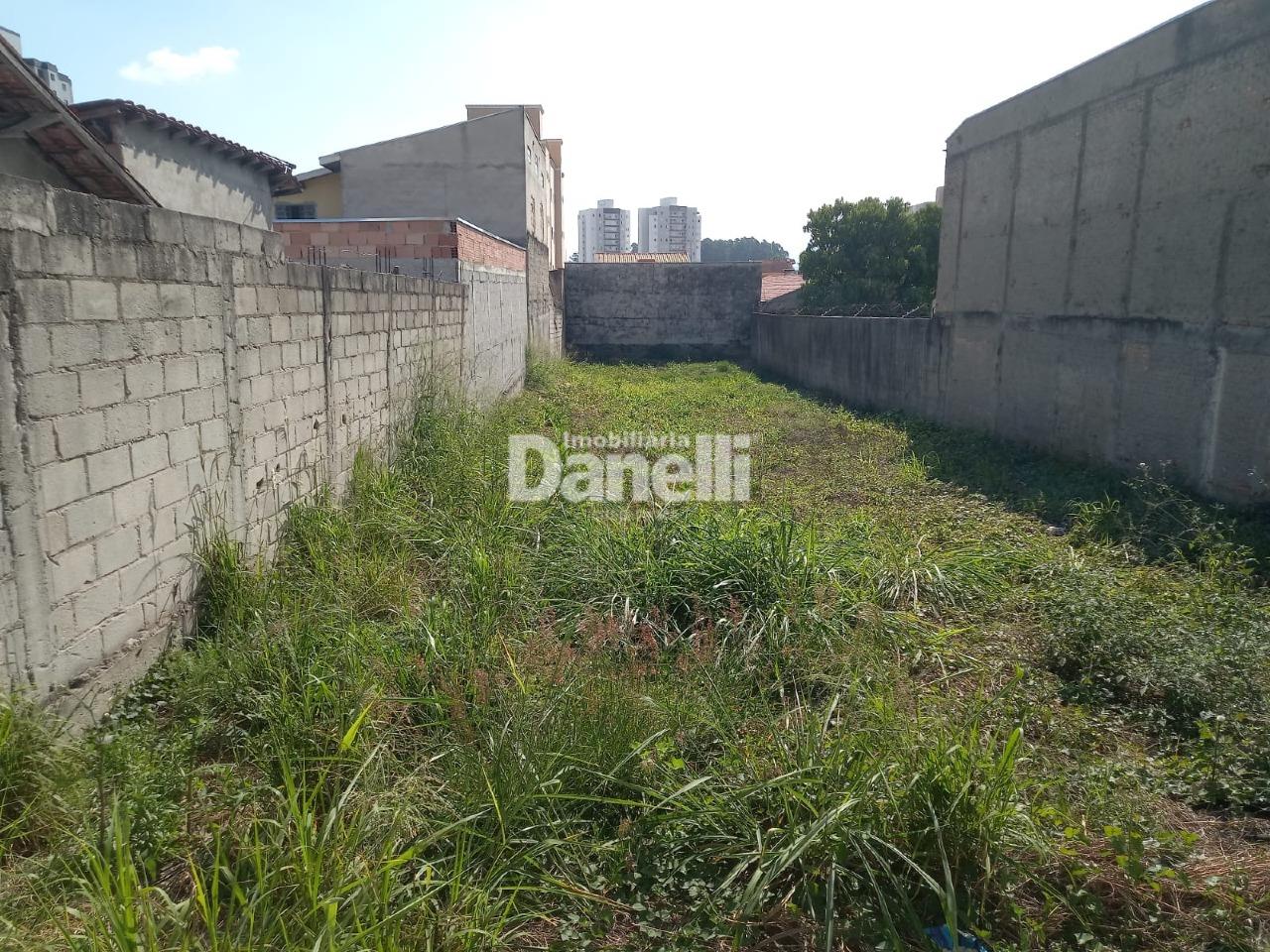 Lote à venda no Vila São José: 