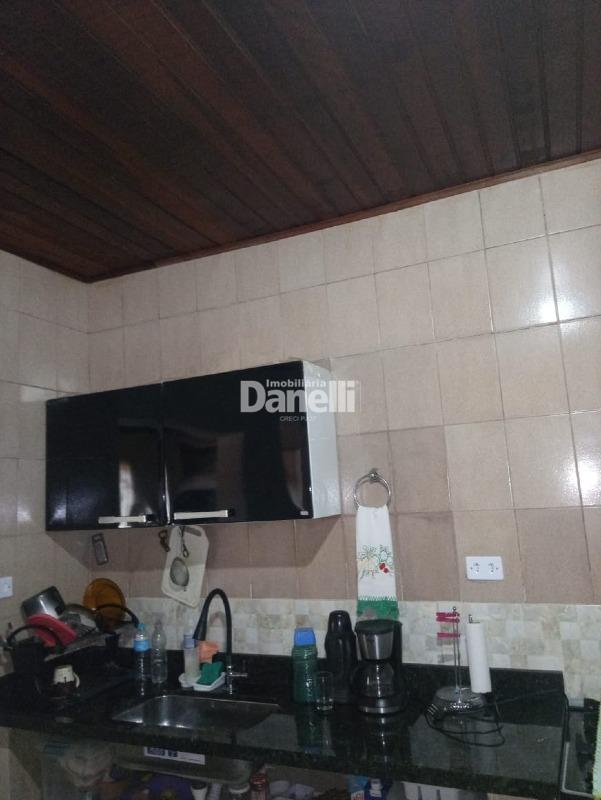 Casa à venda no Jardim Ana Rosa: 