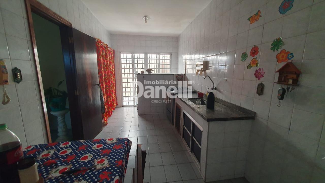 Casa à venda no Parque Santo Antônio: 