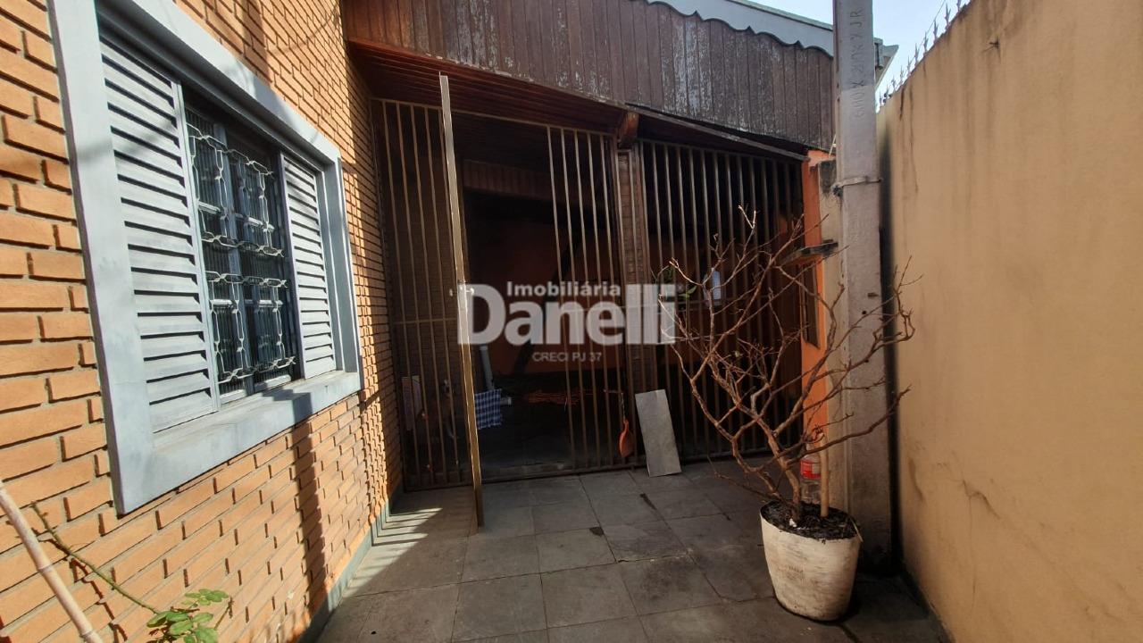 Casa à venda no Parque Santo Antônio: 