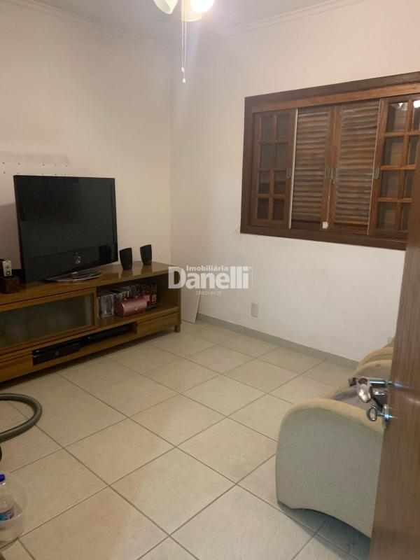 Casa à venda no Centro: 