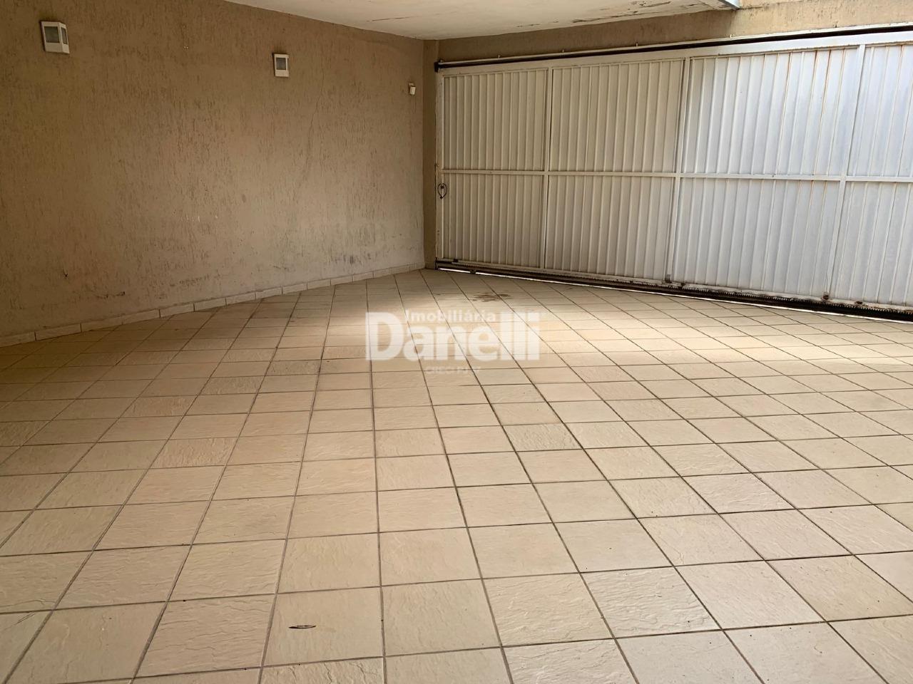 Casa à venda no Centro: 