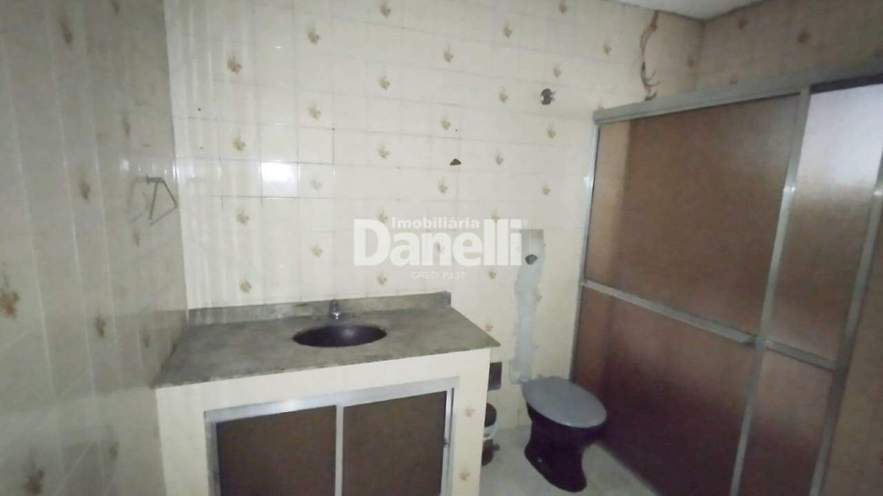 Ponto Comercial para aluguel no Quiririm: