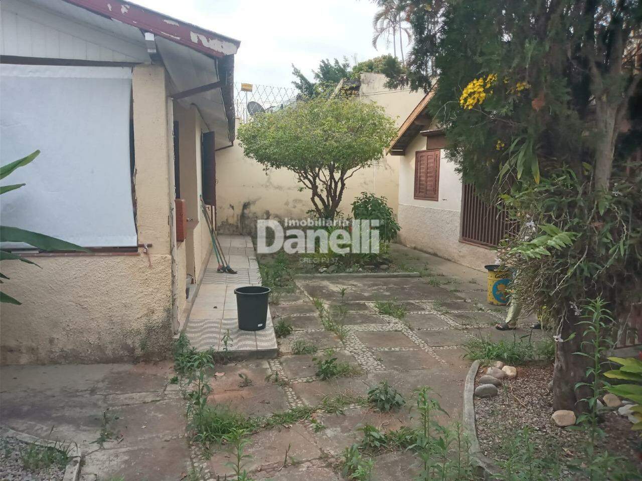 Casa à venda no Centro: 