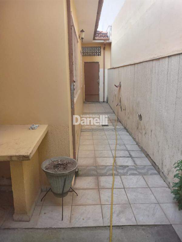 Casa à venda no Centro: 