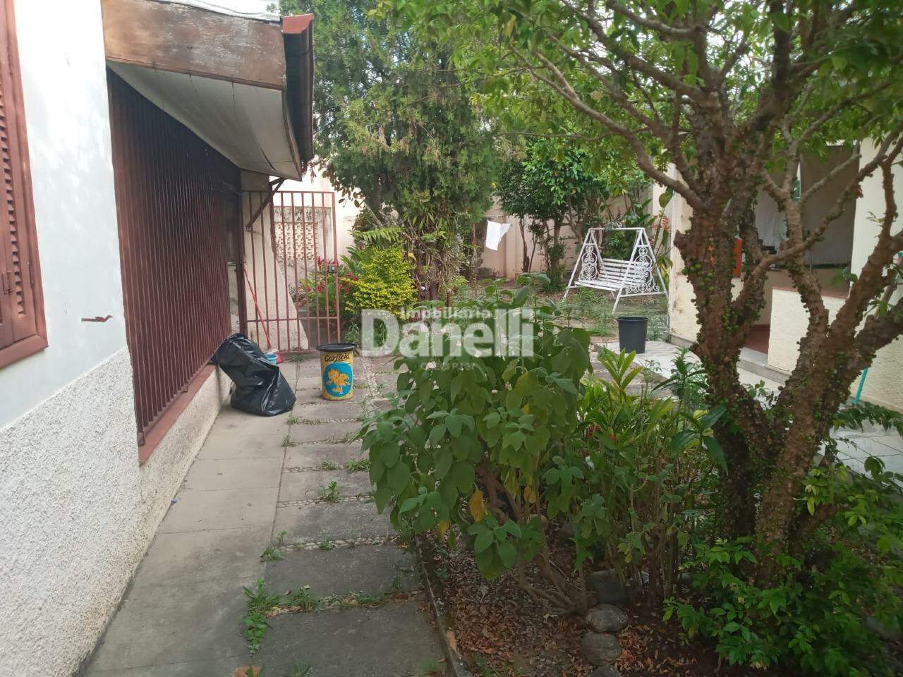 Casa à venda no Centro: 