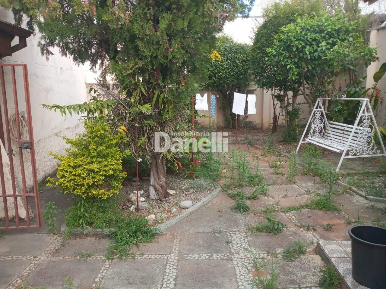 Casa à venda no Centro: 