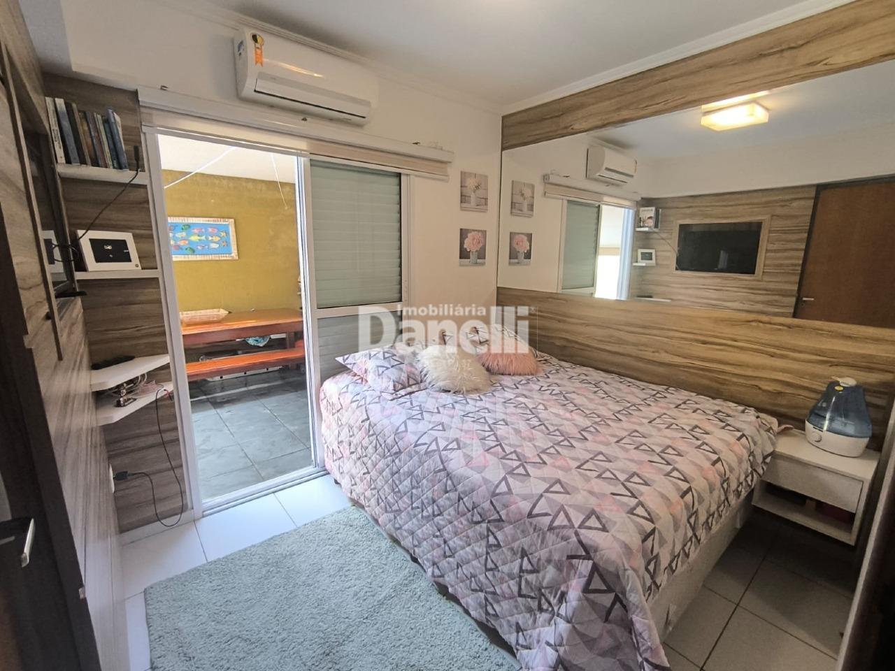 Casa em Condomínio à venda no Parque Paduan: 