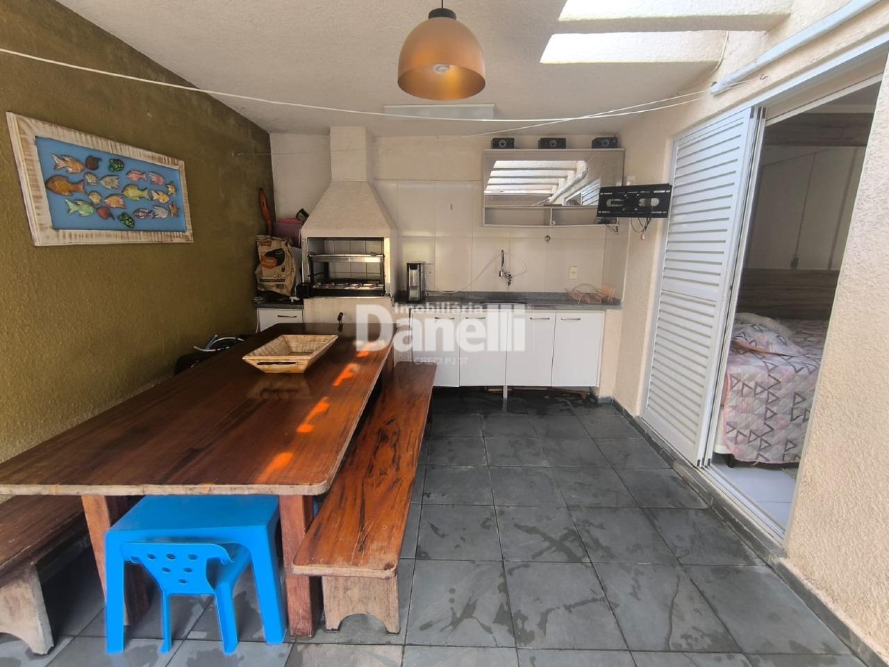 Casa em Condomínio à venda no Parque Paduan: 