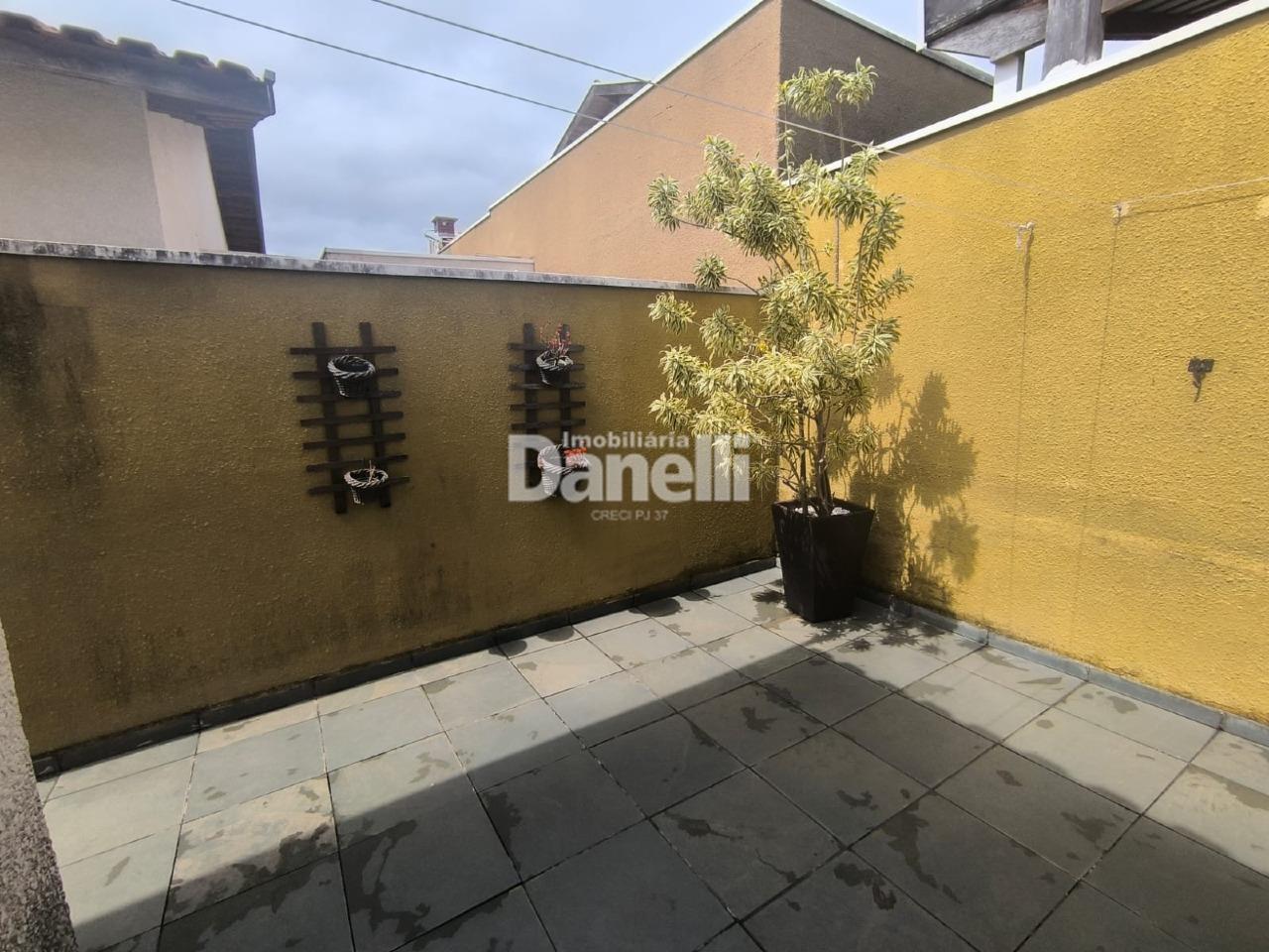 Casa em Condomínio à venda no Parque Paduan: 