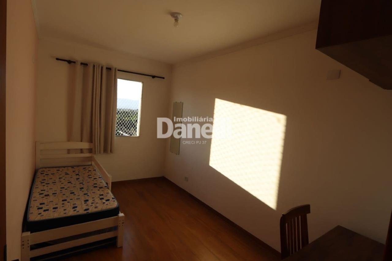 Apartamento à venda no Areao: 