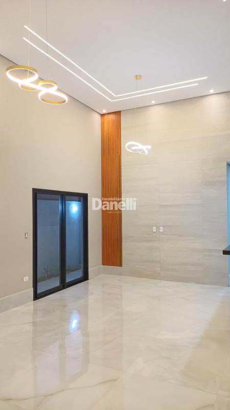 Casa em Condomínio à venda no Residencial OuroVille: 