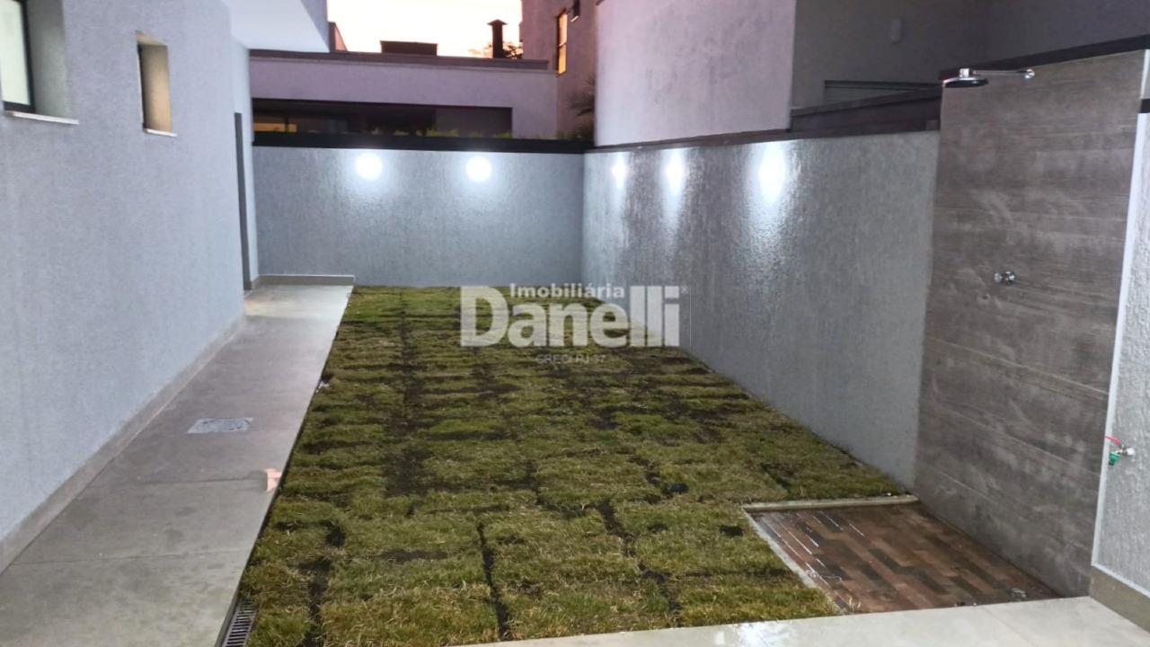 Casa em Condomínio à venda no Residencial OuroVille: 