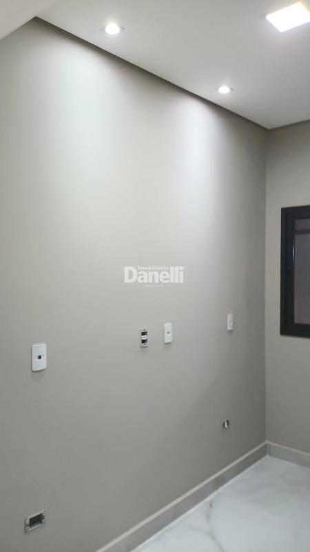 Casa em Condomínio à venda no Residencial OuroVille: 