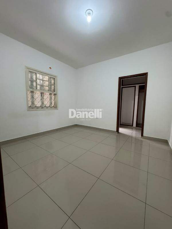 Casa para aluguel no Jardim Santa Clara: 