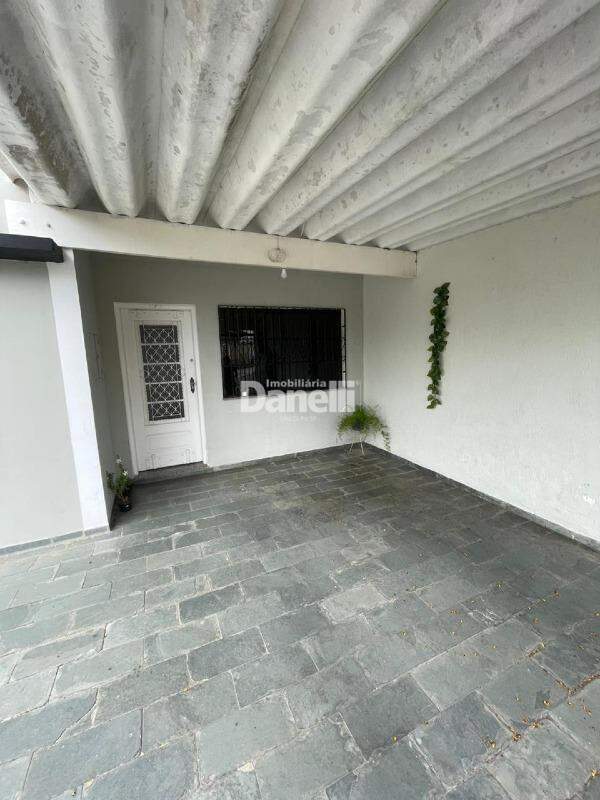 Casa para aluguel no Jardim Santa Clara: