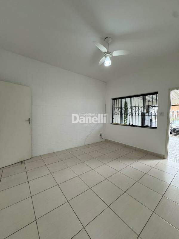 Casa para aluguel no Jardim Santa Clara: 