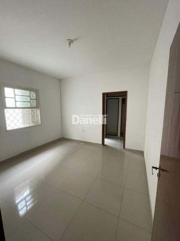 Casa para aluguel no Jardim Santa Clara: