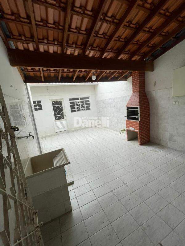 Casa para aluguel no Jardim Santa Clara: