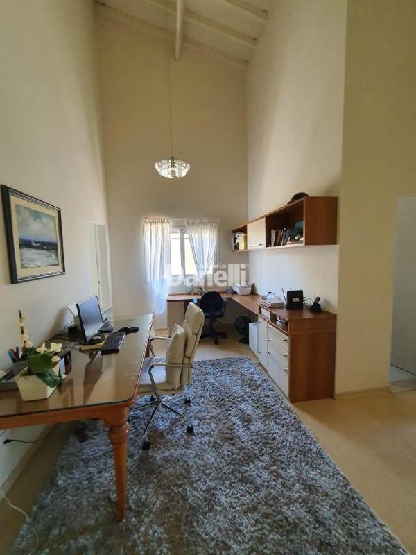 Casa em Condomínio à venda no Loteamento Residencial Porto Seguro: 