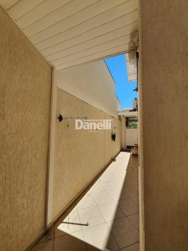 Casa em Condomínio à venda no Loteamento Residencial Porto Seguro: 