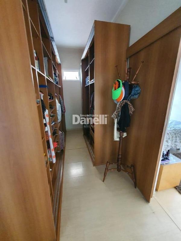 Casa em Condomínio à venda no Loteamento Residencial Porto Seguro: 