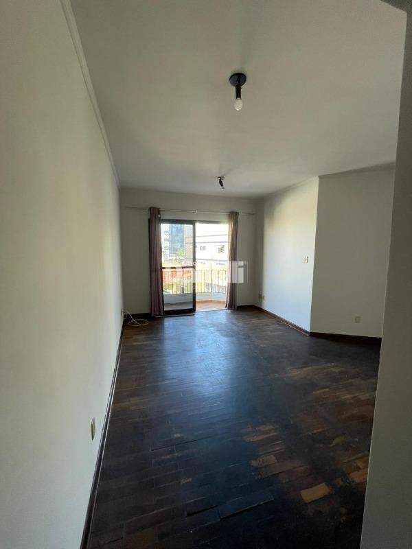 Apartamento para aluguel no Jardim Eulália: