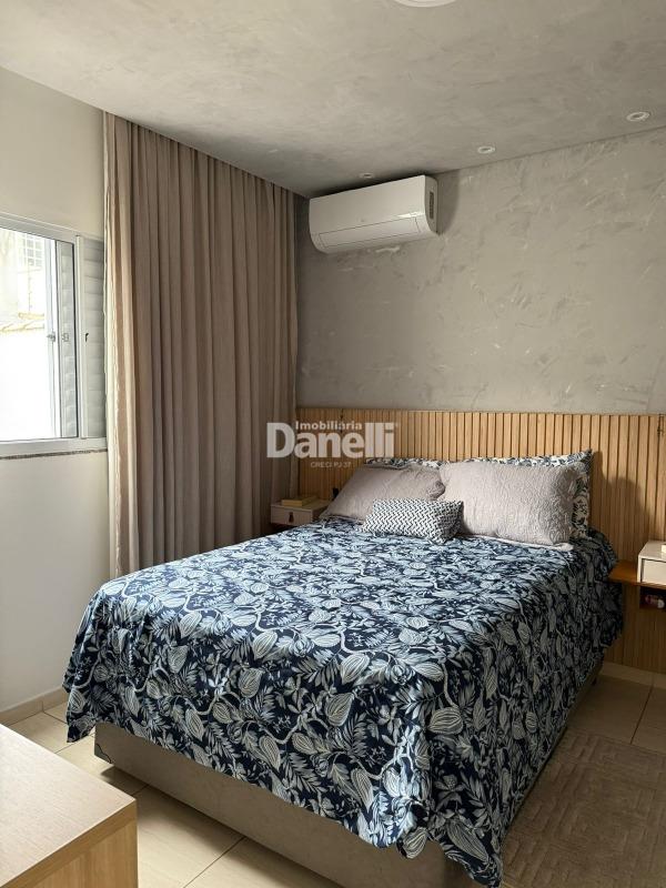 Apartamento à venda no Jardim Eulália: 