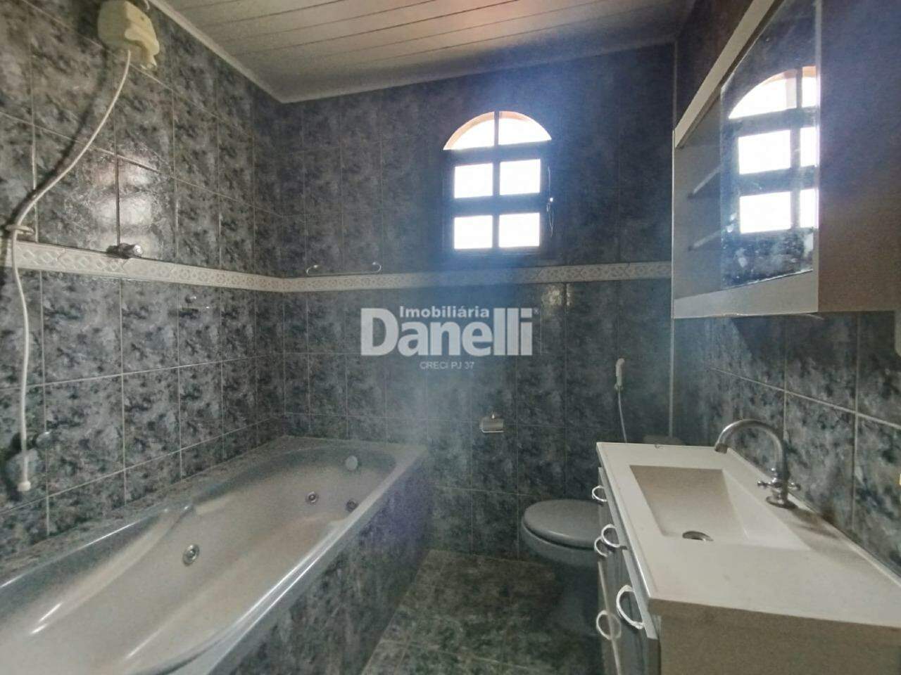 Casa para aluguel no Jardim Sonia Maria: