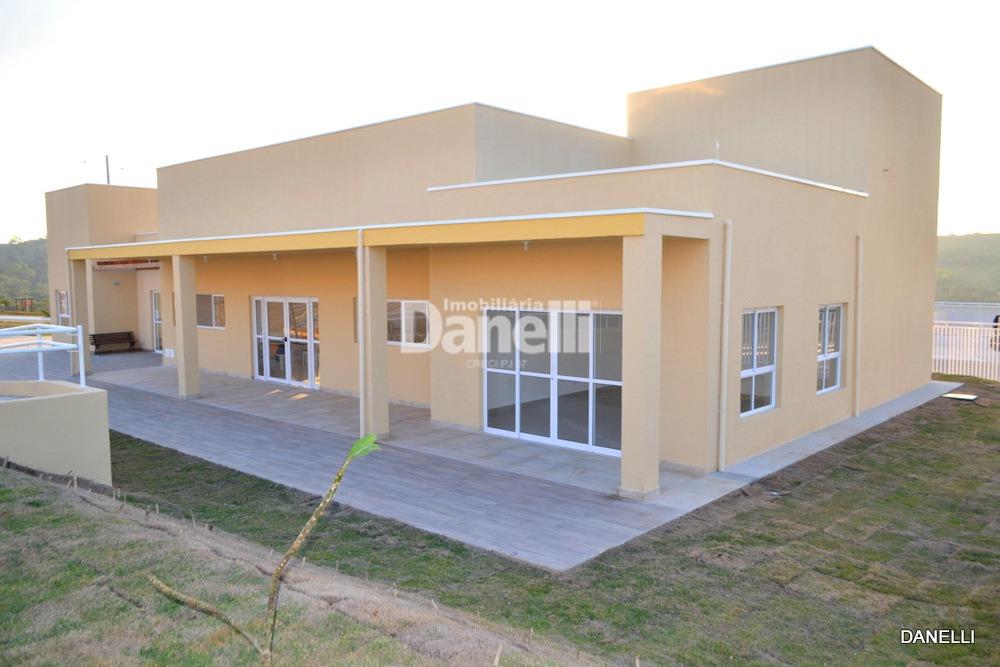 Lote em Condomínio à venda no Vale dos Cristais: 