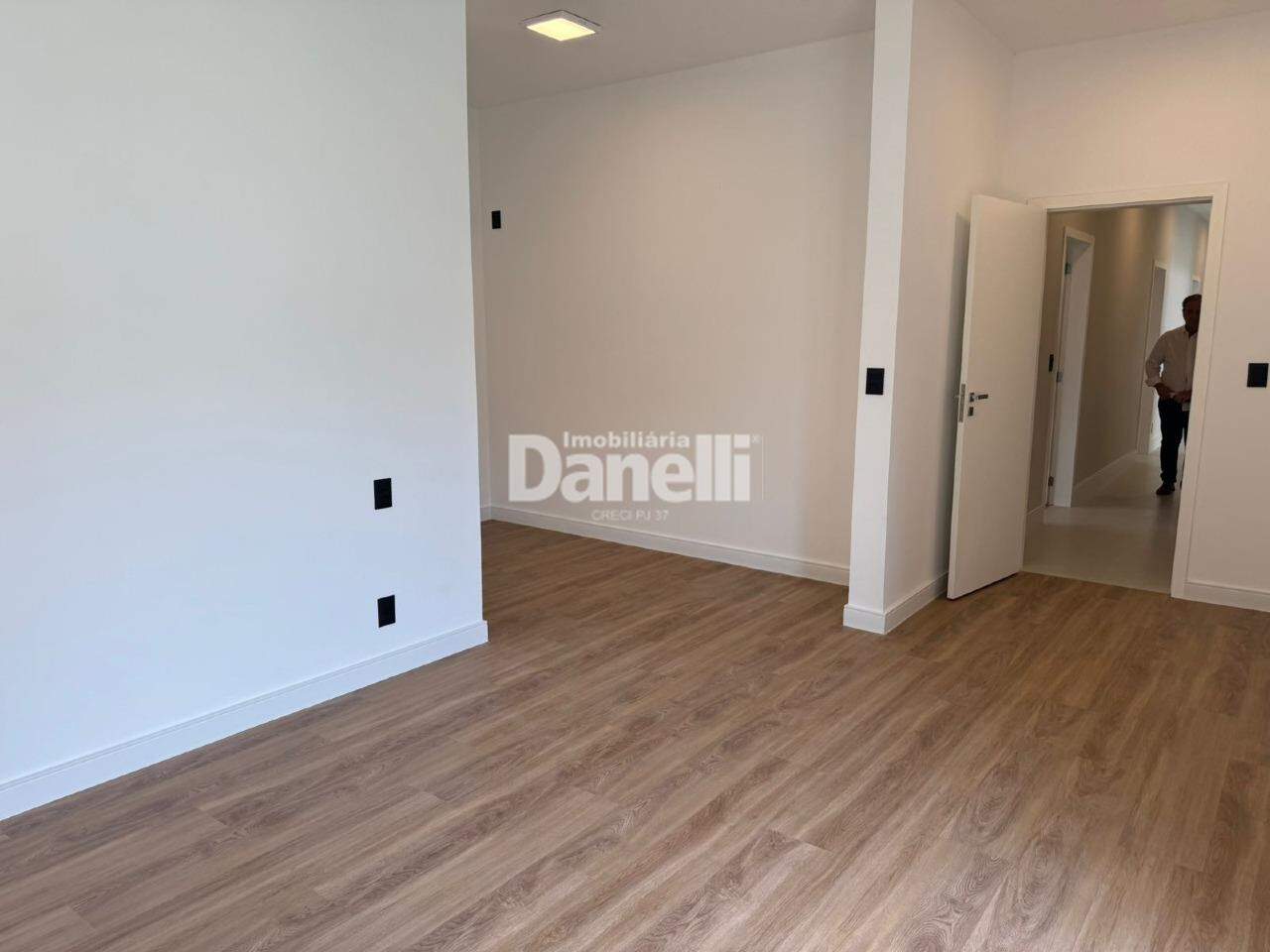 Casa em Condomínio à venda no Condomínio San Marco: