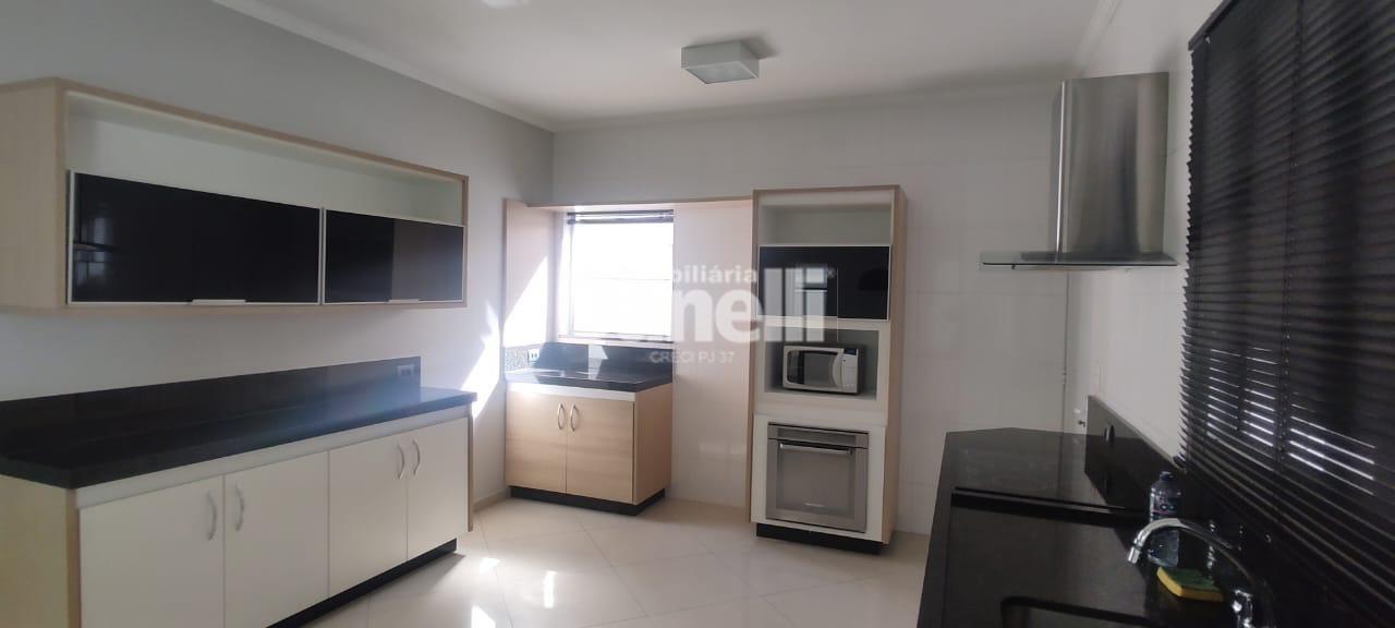 Casa em Condomínio à venda no Loteamento Residencial Campos do Conde II: 