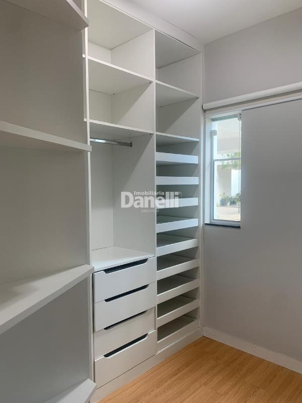 Casa em Condomínio à venda no Loteamento Residencial Campos do Conde II: 