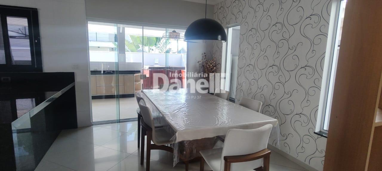 Casa em Condomínio à venda no Loteamento Residencial Campos do Conde II: 