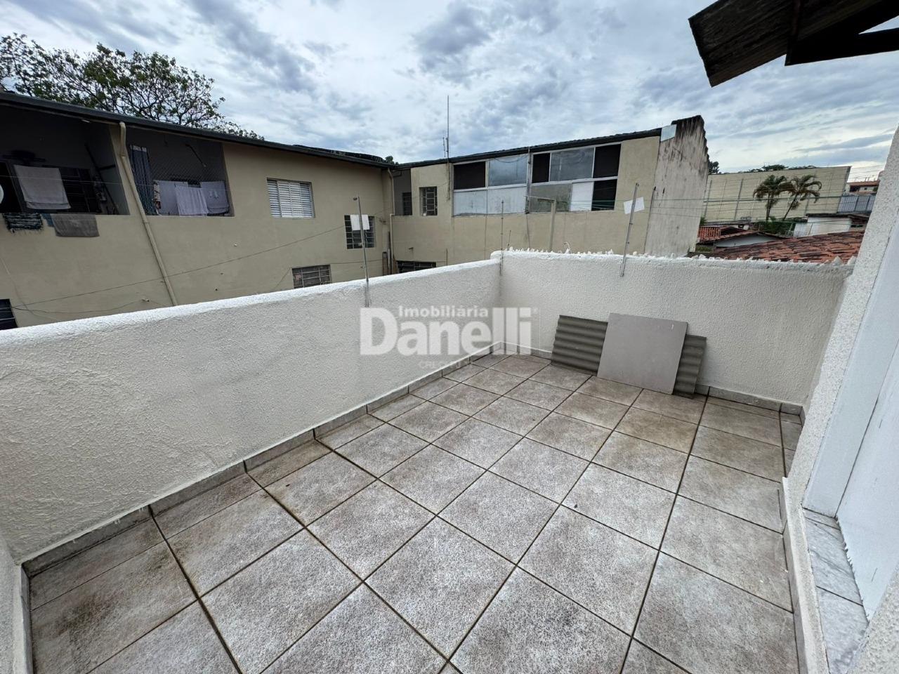 Casa à venda no Centro: 