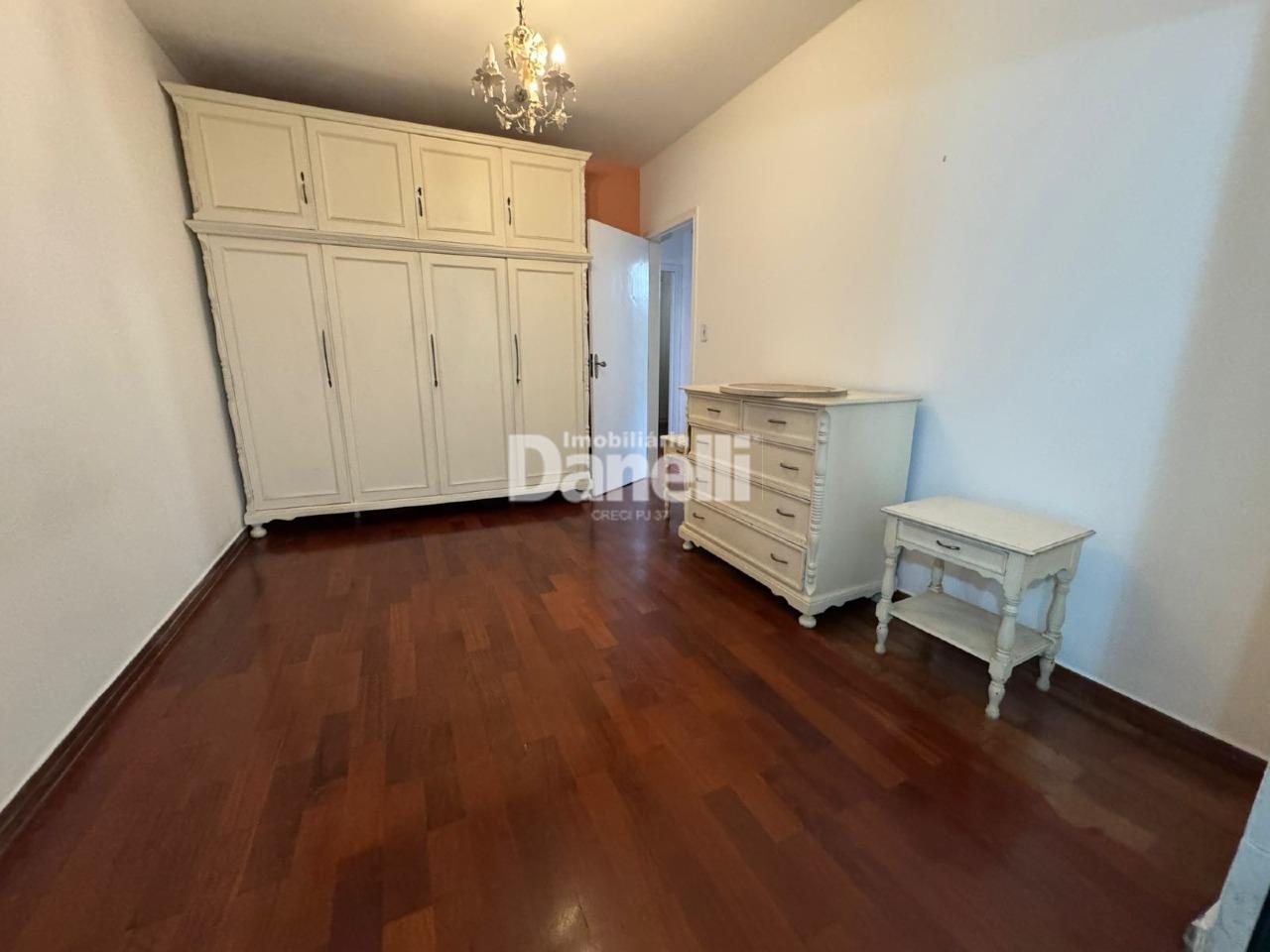 Casa à venda no Centro: 