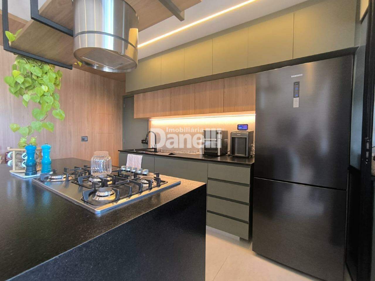 Apartamento à venda no Loteamento Residencial e Comercial Bosque Flamboyant: 