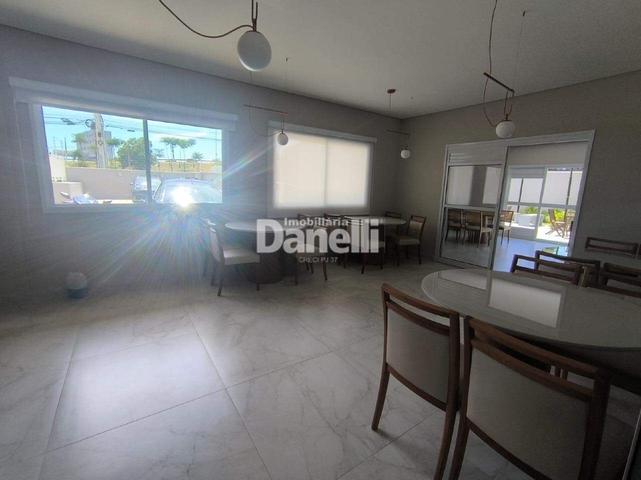 Apartamento à venda no Loteamento Residencial e Comercial Bosque Flamboyant: 