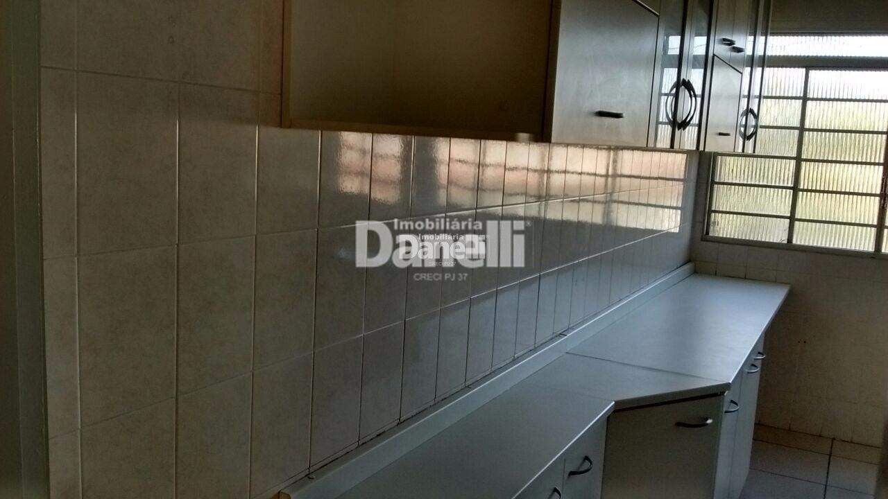 Apartamento para aluguel no Quiririm: 