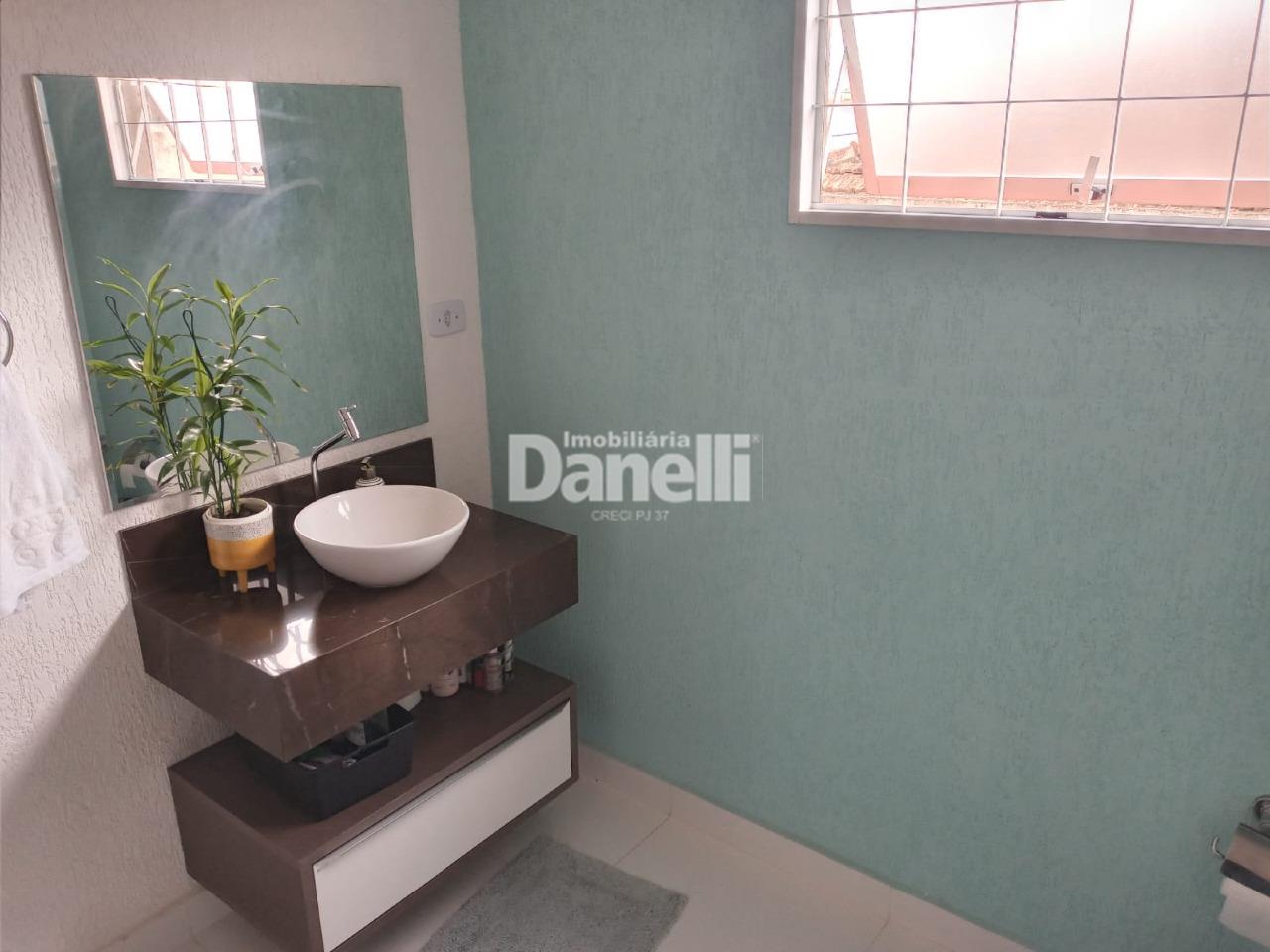 Sobrado à venda no Centro: 